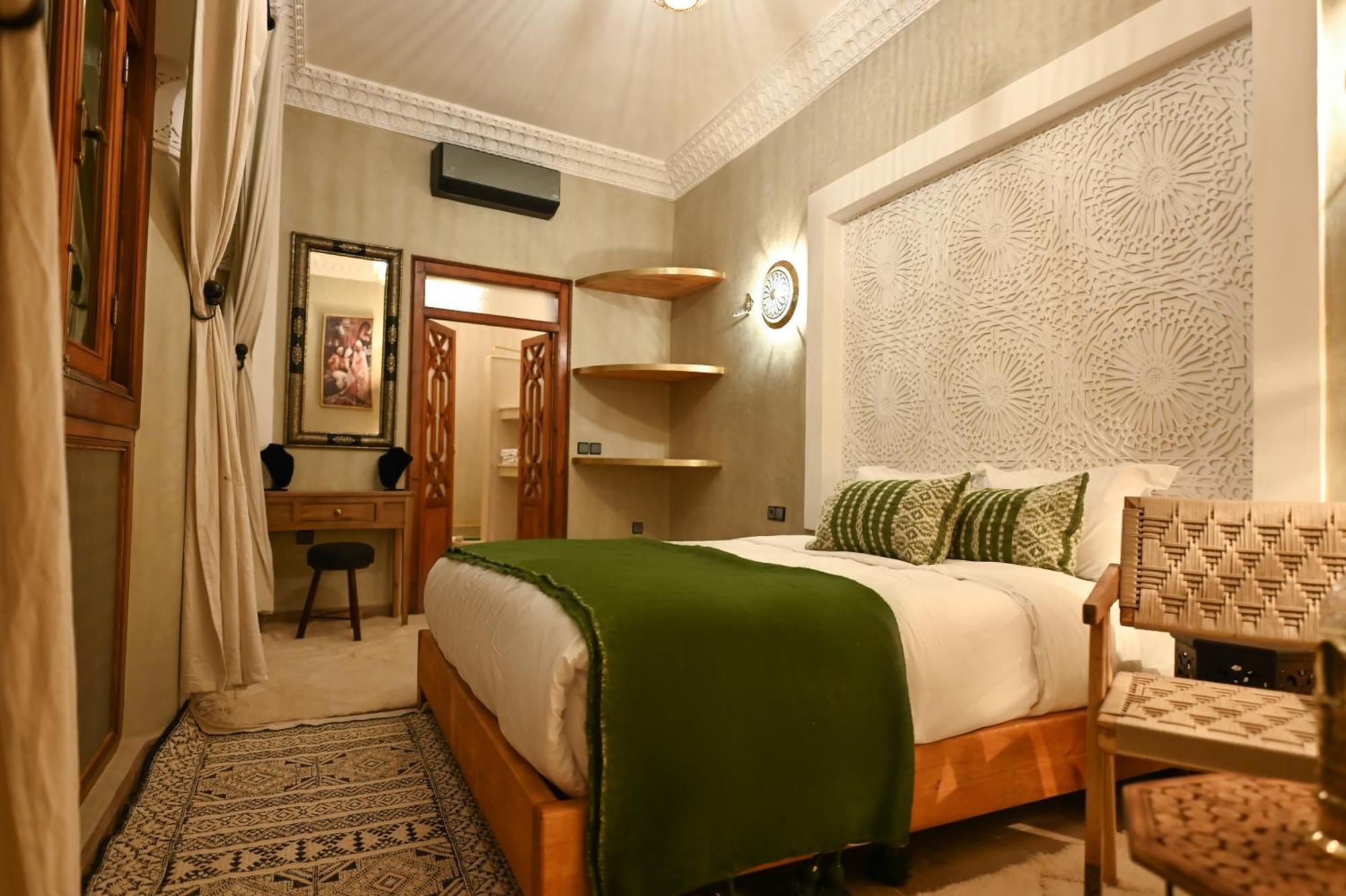 Riad Chez Henriette Марракеш Экстерьер фото